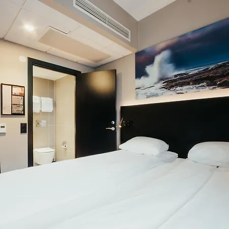 فندق Comfort 4*